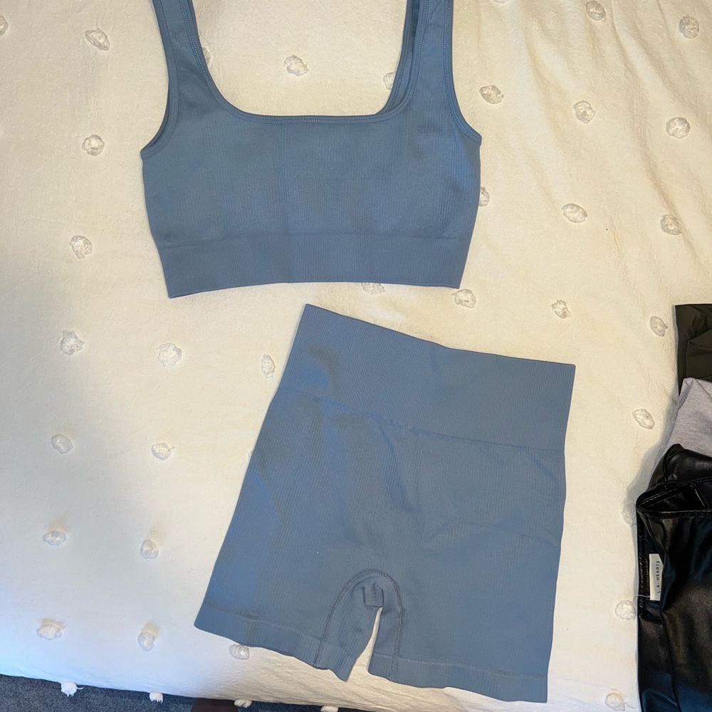 Blue Workout set! - Picture 2 of 4